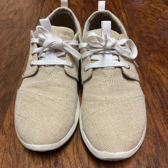 Tom’s sneakers - Picture 2 of 4